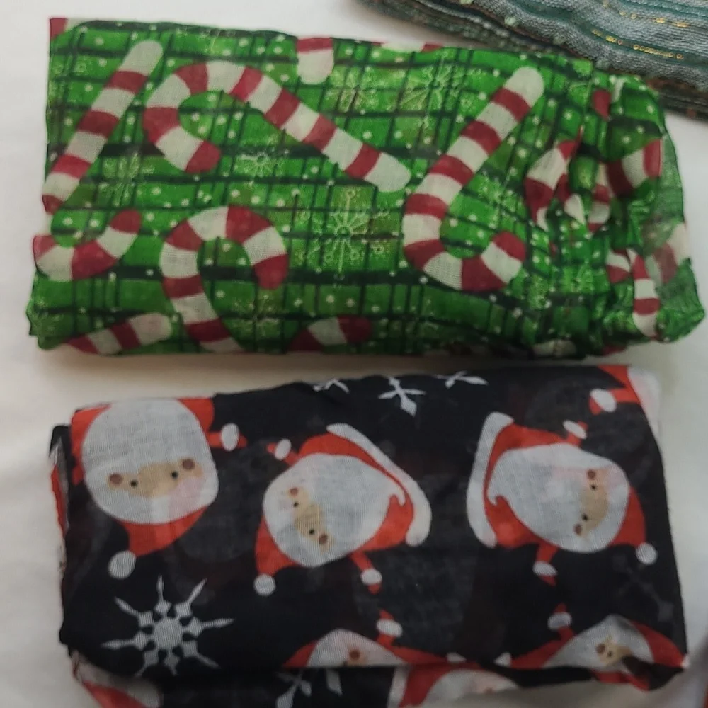 Lot of 9 infinity scarves including Halloween ๐ Christmas ๐ and more! - Picture 3 of 16